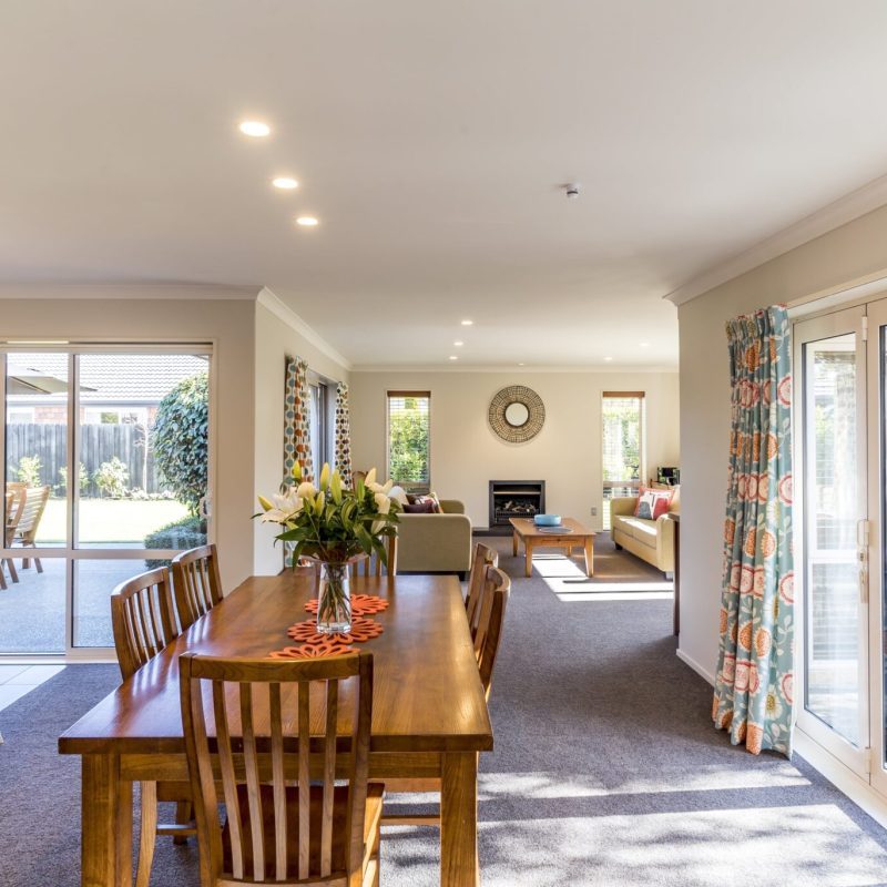 interior-with-bid-dining-room-modern-private-house-min-2048x1368